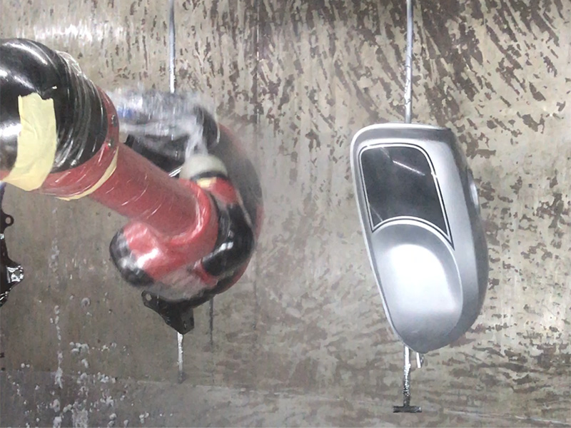 摩托車油箱機器人旋杯靜電噴漆設備